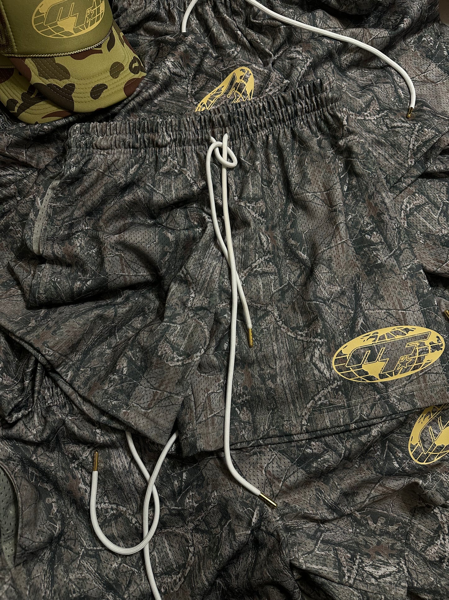 Mesh Short